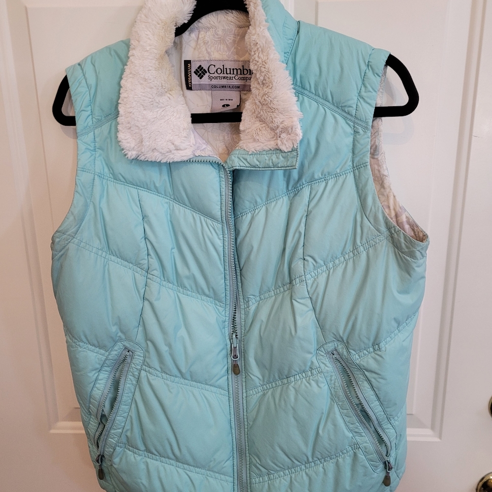 Womens turquoise vest